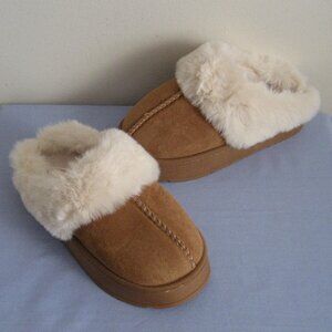 Stone & Stitch Platform Sherpa Fur Slippers, Size 7-8M, Chestnut Brown, NWT